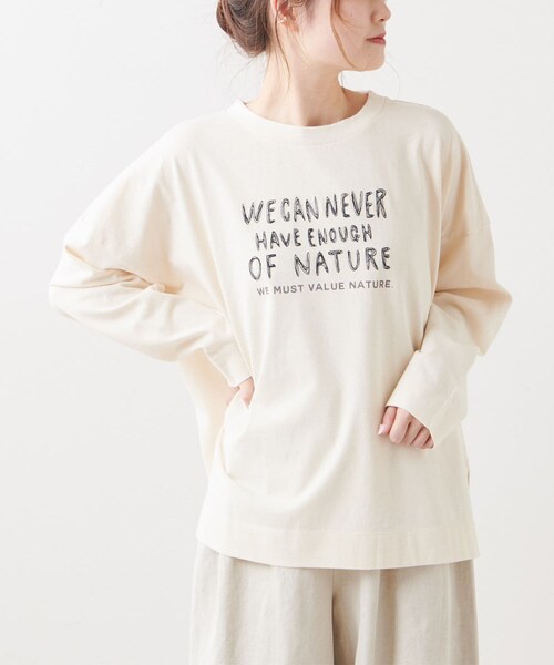 PUAL CE CIN（ピュアルセシン）の「ロゴプリント×刺繍プルオーバー（Tシャツ/カットソー・レディース・ホワイト/ナチュラル/サックスブルー/グレー・FREE）」の3枚目の写真