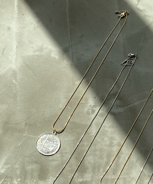 DouDou(ドゥドゥ)の「コインネックレス 大(ネックレス・レディース・シルバー/ゴールド・FREE)」の1枚目の写真