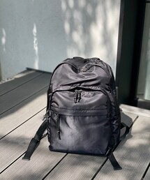 RIVE DROITE | 《予約》【PCが入るポケット付き！】ライトデイパック(バックパック/リュック)