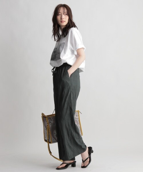 Andemiu（アンデミュウ）の「プリーツパンツ（パンツ・ブラック/オレンジ(WEB限定)/ブラウン/グリーン(WEB限定)/カーキ）」の21枚目の写真