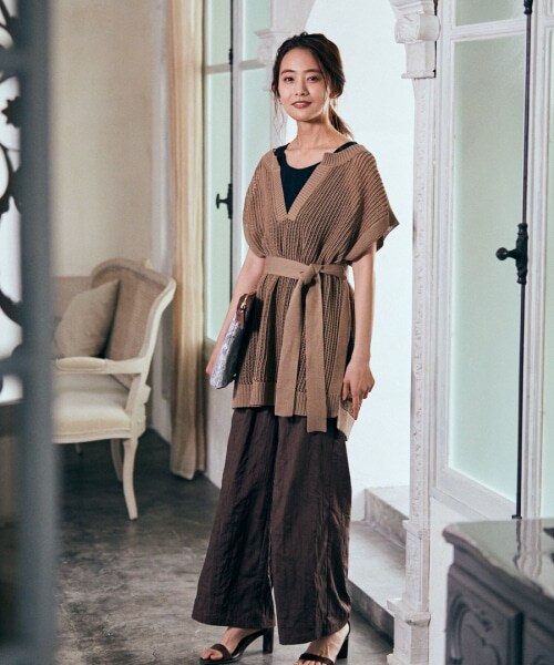 Andemiu（アンデミュウ）の「プリーツパンツ（パンツ・ブラック/オレンジ(WEB限定)/ブラウン/グリーン(WEB限定)/カーキ）」の11枚目の写真