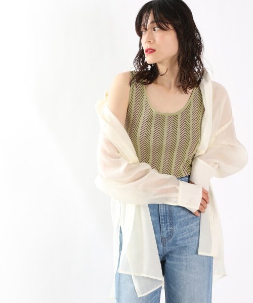 LOWRYS FARM（ローリーズファーム）の「ジャガードガラタンク（トップス・ベージュ/グリーン/ネイビー）」の2枚目の写真