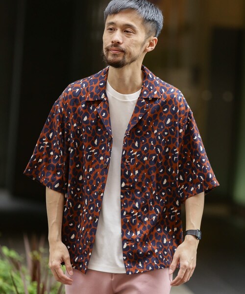 URBAN RESEARCH Sonny Label（アーバンリサーチサニーレーベル）の「オーバーサイズパターンシャツ（その他・メンズ・バティック/レオパード/ジオメトリック・M/L）」の2枚目の写真