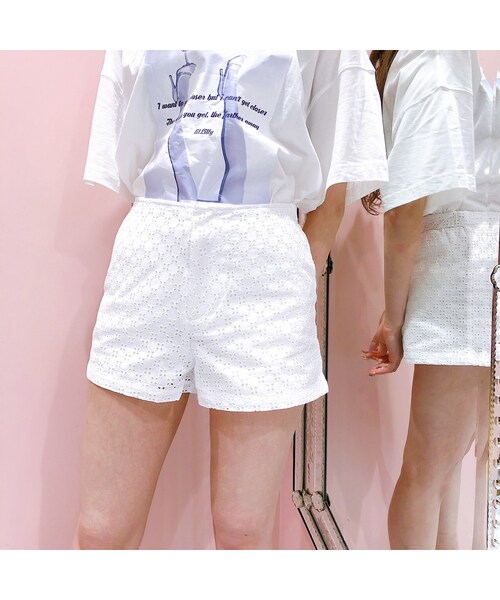 lilLilly(リルリリー)の「コットンレースショートパンツ(パンツ・レディース・WHITE(4/27発送)/BLUE (4/27発送)/BLACK (4/27発送))」の8枚目の写真