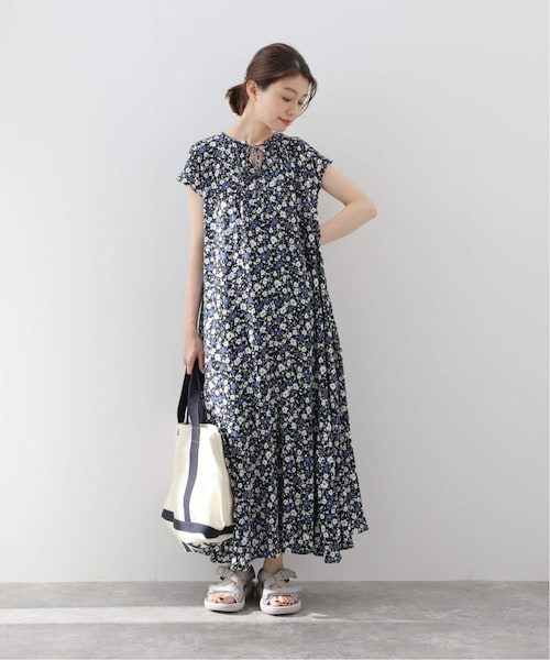 SLOBE IENA（スローブイエナ）の「Geometric Flower フレアワンピース