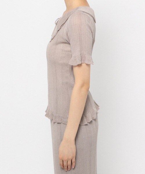 Ezick（エジック）の「透かしフリルリブプルオーバー（トップス・ブラック）」の4枚目の写真