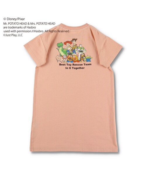 BRANSHES(ブランシェス)の「【TOY STORY】バックプリント半袖ワンピース(ワンピース・キッズ・アイボリー/サーモンピンク・90cm~130cm)」の2枚目の写真