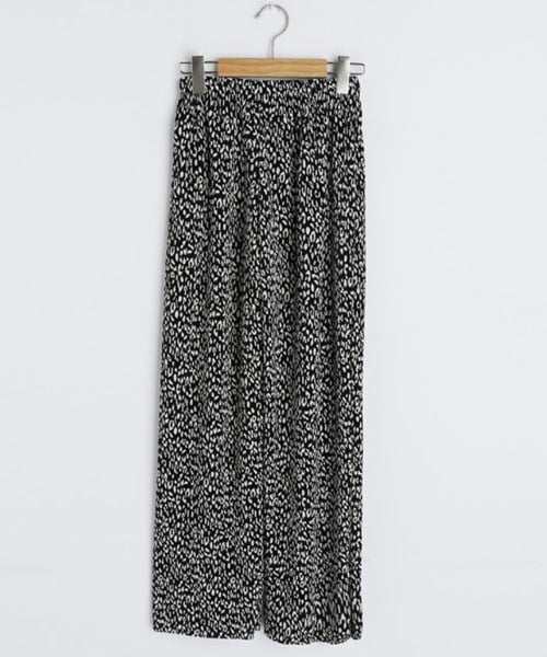 DHOLIC（ディーホリック）の「レオパードプリーツパンツ（その他パンツ・レディース・ベージュ/ホワイト/ブラック・ONESIZE）」の3枚目の写真