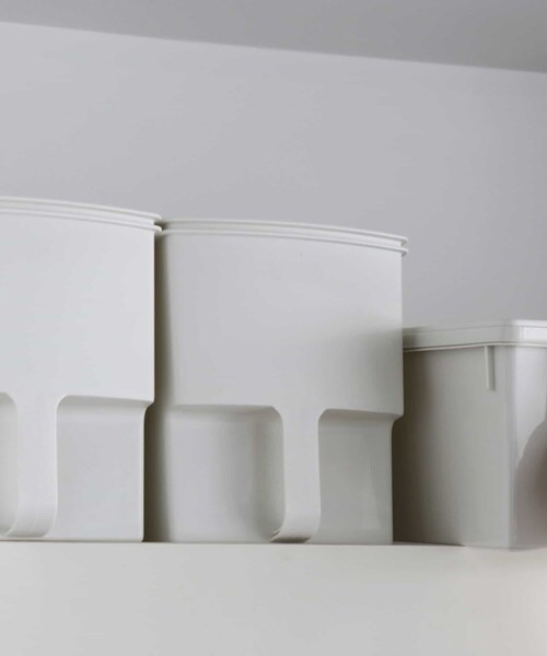 3coins スリーコインズ 3coins の 時短もかなえてラクチン便利 吊り戸棚ボックス キッチンツール Wear