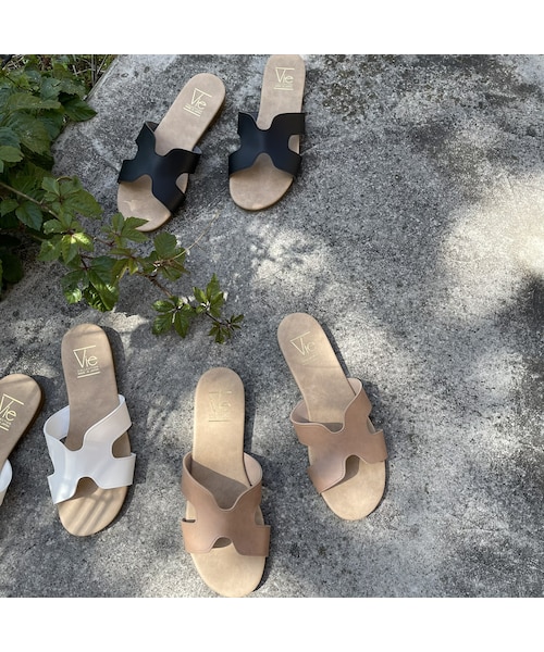 copine（コピン）の「リラックスフラットサンダル(3color/2size)（サンダル・レディース・アイボリー/ベージュ/ブラック・M/L）」の3枚目の写真