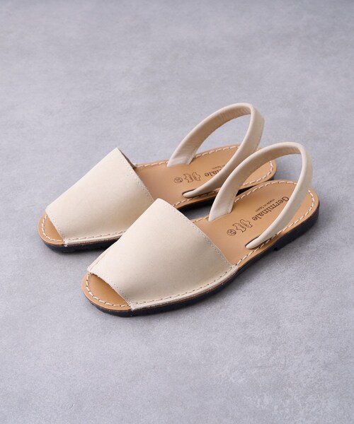 PUAL CE CIN(ピュアルセシン)の「HEEL STRAP SANDAL(その他シューズ・レディース・ベージュ/ブラウン系その他・2/3)」の1枚目の写真