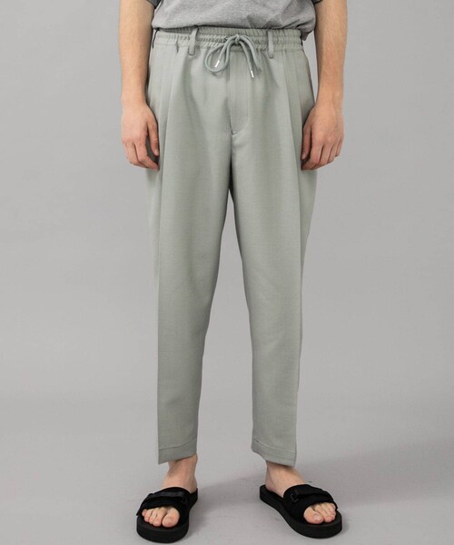 markaware（マーカウェア）の「STUDIOUS別注 TAPERED FIT EASY TROUSERS（その他・メンズ・GREY/BEIGE/BLUE・1/2）」の20枚目の写真