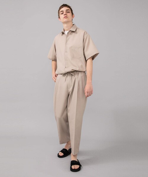 markaware（マーカウェア）の「STUDIOUS別注 TAPERED FIT EASY TROUSERS（その他・メンズ・GREY/BEIGE/BLUE・1/2）」の10枚目の写真