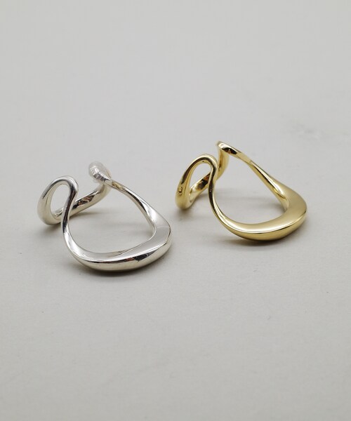 blanc iris(ブランイリス)の「【blanc iris/ ブランイリス】Volute collection Vermeil Ear Cuff /イヤーカフ(イヤーカフ・レディース・ゴールド・FREE)」の2枚目の写真