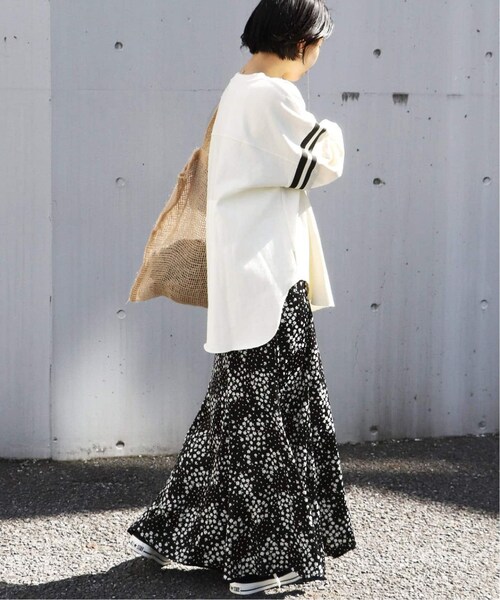 JOURNAL STANDARD relume(ジャーナルスタンダード レリューム)の「《追加予約》リバーシブルマーメイドイージースカート◆(スカート・ブラック/(001)/フリー/在庫あり)」の4枚目の写真