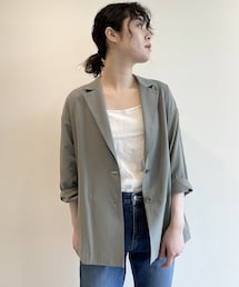 パウダリーファイユルーズジャケット