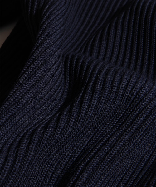 Andersen-Andersen(アンデルセンアンデルセン)の「SAILOR SWEATER (CREW NECK)(その他・メンズ・オフホワイト/ネイビー・XS/S)」の9枚目の写真