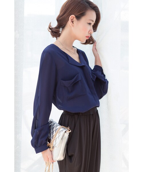 ORENDA（オレンダ）の「簡約雪紡雙口袋襯衫（トップス・レディース・米白/寶藍・S/M/L）」の9枚目の写真