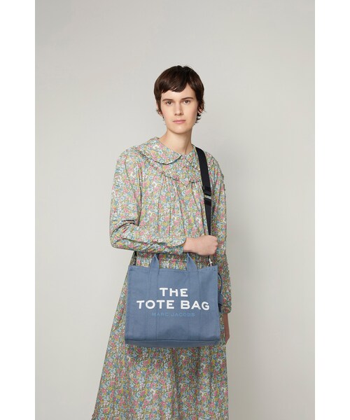 Marc Jacobs ミティアムトトハック M0016161 481 Amazon | マーク ジェイコブス MARC JACOBS The Tote Bag
