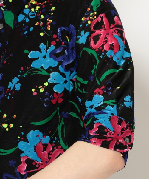 FranCisT_MOR.K.S.（フランシストモークス）の「FranCisT_MOR.K.S./フランシスト モークス/FLOWER SHIRT（トップス・メンズ・WHITE/BLACK・2/3/4）」の6枚目の写真