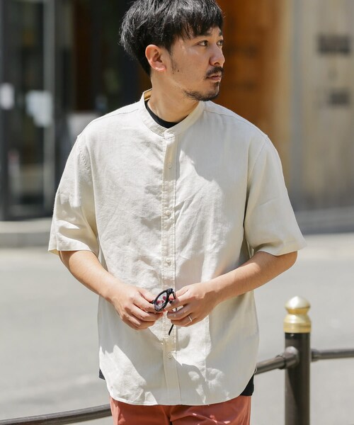 URBAN RESEARCH Sonny Label（アーバンリサーチサニーレーベル）の「クールリネンバンドカラーシャツ（その他・メンズ・ブルーST/カーキ/ナチュラル/ベージュCH・M/L）」の2枚目の写真