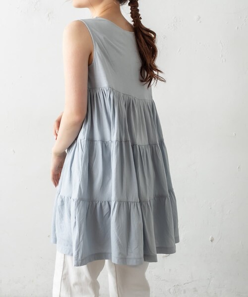 PUAL CE CIN（ピュアルセシン）の「ティアードノースリーブ（キャミソール・レディース・ホワイト/ベージュ/ピンク系その他/ブルー系その他/ブラック・FREE）」の2枚目の写真