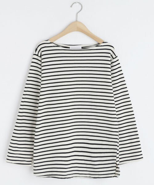 DHOLIC（ディーホリック）の「スリットスリーブボーダーTシャツ（Tシャツ/カットソー・レディース・レッド/ブルー/ブラック・ONESIZE）」の2枚目の写真