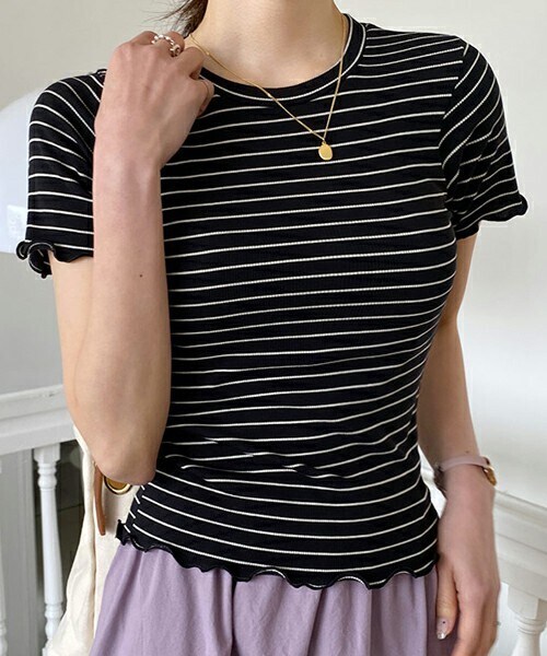 DHOLIC（ディーホリック）の「ボーダースリムＴシャツ（Tシャツ/カットソー・レディース・ホワイト/グレー/パープル/ピンク/ブラック・ONESIZE）」の2枚目の写真