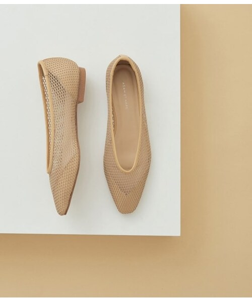 ADAM ET ROPE'（アダムエロペ）の「メッシュフラットシューズ（シューズ・レディース・ベージュ/ブラック・23.0/22.5/24.5/24.0/23.5）」の2枚目の写真