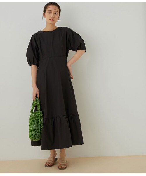 ADAM ET ROPE'(アダムエロペ)の「<洗える>【WEB限定】ボリュームスリーブドレス(ワンピース/ドレス・レディース・ブラック/ベージュ・F)」の1枚目の写真