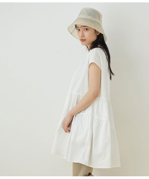 ADAM ET ROPE'(アダムエロペ)の「【WEB限定】ティアードミニワンピース(ワンピース/ドレス・レディース・ブラック/ホワイト・F)」の2枚目の写真