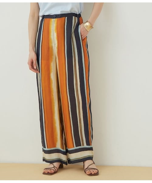 ADAM ET ROPE'(アダムエロペ)の「スカーフストライプパンツ(パンツ・レディース・オレンジ系・F)」の1枚目の写真