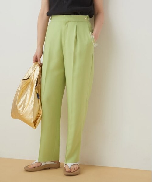 ADAM ET ROPE'(アダムエロペ)の「センタープレスセミワイドスラックス(パンツ・レディース・ブラック/ライトグリーン/ベージュ・38/36/34)」の3枚目の写真