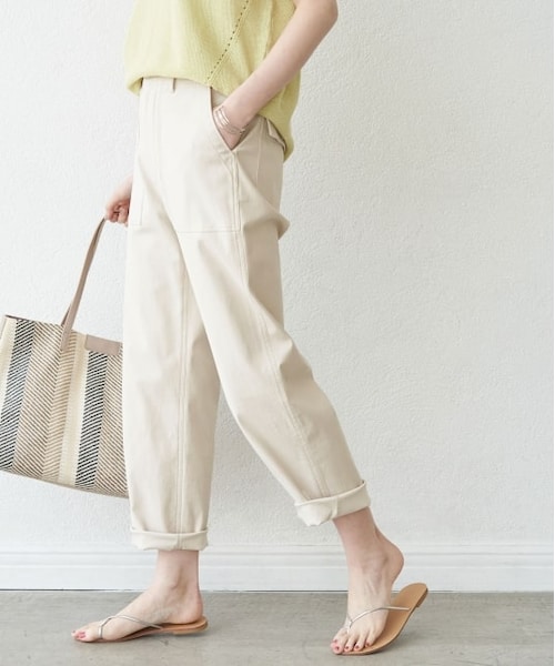 ROPE' PICNIC（ロペピクニック）の「【WEB限定36サイズ/ブラック】バックサテンベイカーパンツ（パンツ・レディース・ベージュ/ブラック/カーキ/ライトグレー・36/40/38）」の3枚目の写真