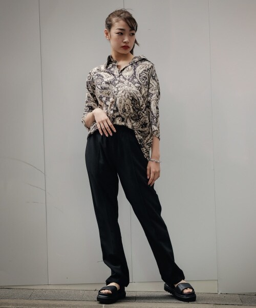 PAGEBOY（ページボーイ）の「カットイージースラックス【WEB先行アイテム】（パンツ・ゼブラ柄/ブラック/グリーン/パープル）」の13枚目の写真