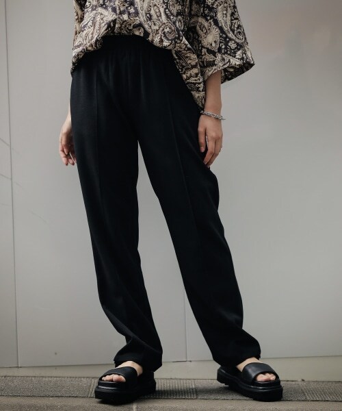 PAGEBOY（ページボーイ）の「カットイージースラックス【WEB先行アイテム】（パンツ・ゼブラ柄/ブラック/グリーン/パープル）」の11枚目の写真