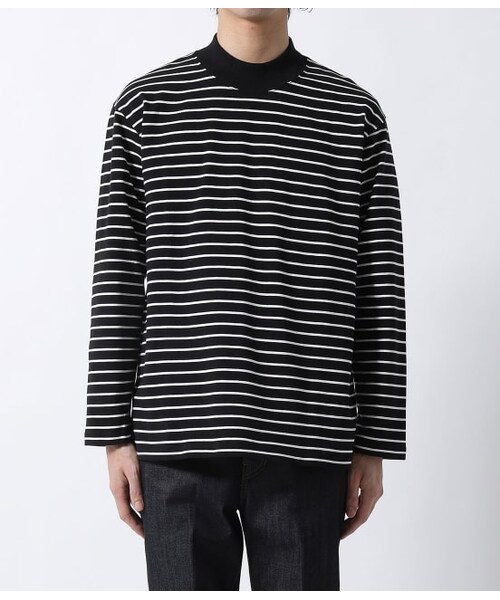 ADAM ET ROPE'（アダムエロペ）の「OEコットン ルーズシルエット モックネック ロンT（トップス・メンズ・ブラック系2/ホワイト/ブラック・XL/S/M/L）」の2枚目の写真