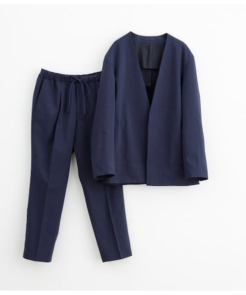 ADAM ET ROPE'（アダムエロペ）の「《WEB限定》【RIRANCHA】吸水速乾 ノーカラーイージー セットアップ/Quickdry（フォーマルスーツ/小物・メンズ・ネイビー系/ベージュ系2/ブラック・L/S/M）」の3枚目の写真