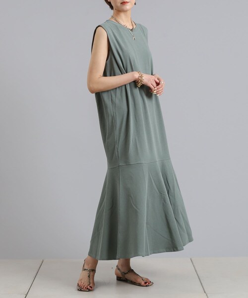 DouDou(ドゥドゥ)の「肩タック切替ワンピース(ワンピース・レディース・アイボリー/グリーン/ブラック・F)」の1枚目の写真