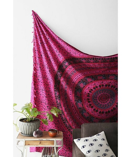 Urban Outfitters Magical Thinking Desert Medallion Tapestry Wear