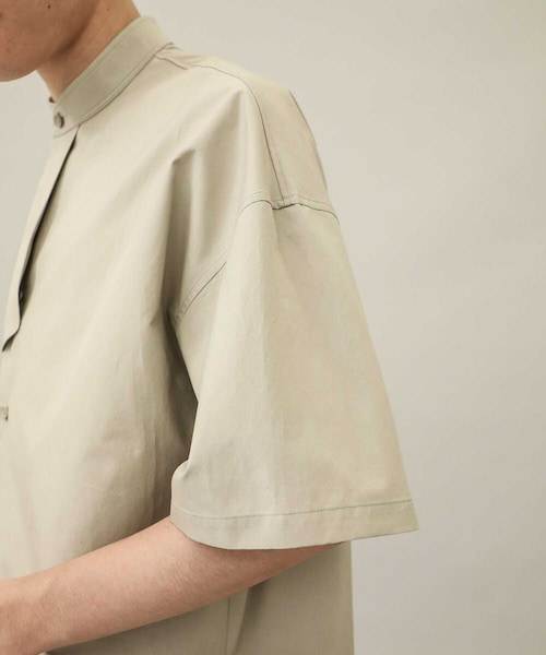 THE RERACS（ザ・リラクス）の「BAND COLLAR PLACKET SHORT SLEEVE