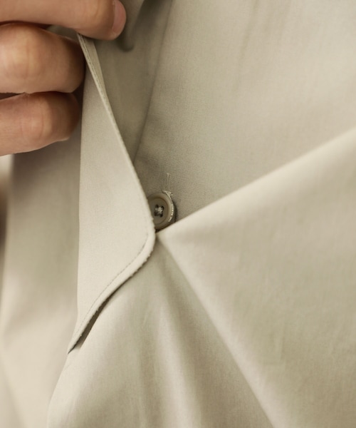 THE RERACS（ザ・リラクス）の「BAND COLLAR PLACKET SHORT SLEEVE