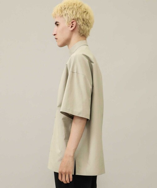 THE RERACS（ザ・リラクス）の「BAND COLLAR PLACKET SHORT SLEEVE