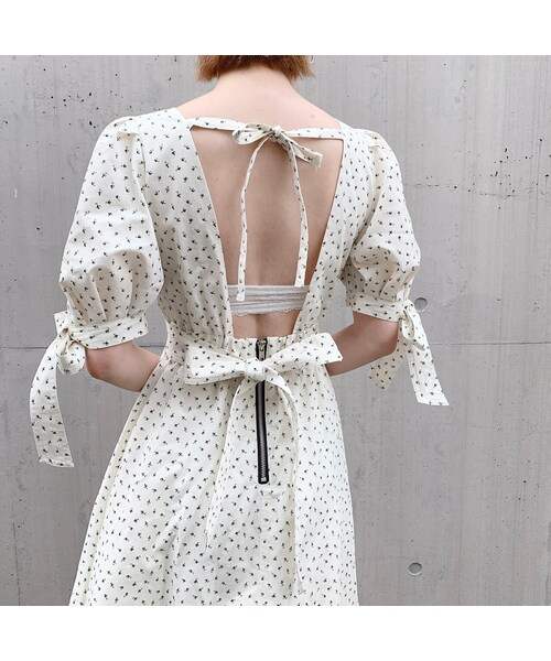 lilLilly（リルリリー）の「【pain】フラワーリボンロングドレス