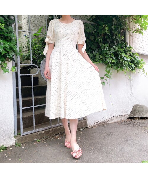 lilLilly（リルリリー）の「【pain】フラワーリボンロングドレス