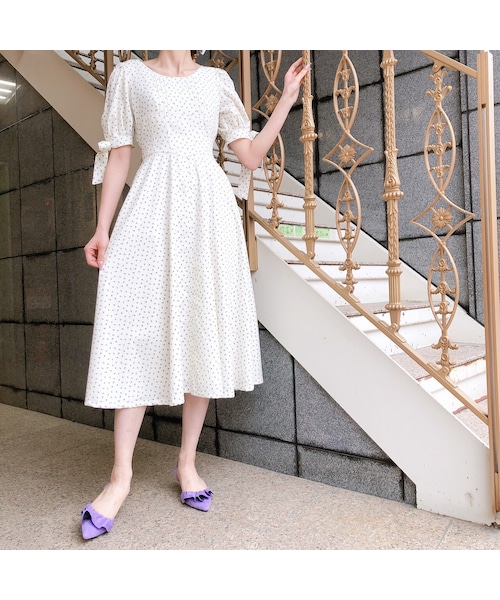 lilLilly（リルリリー）の「【pain】フラワーリボンロングドレス