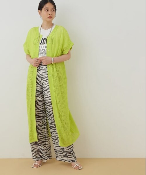 ADAM ET ROPE'（アダムエロペ）の「柄編みニット2WAYワンピース（ワンピース/ドレス・レディース・ブラック/キナリ/キミドリ・F）」の2枚目の写真