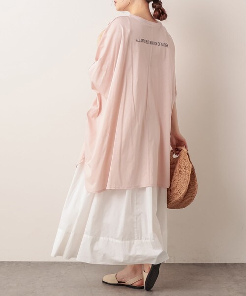 PUAL CE CIN（ピュアルセシン）の「【サステナブル】ロゴプリントチュニック（Tシャツ/カットソー・レディース・ホワイト/ピンク/グレー/ブラック・FREE）」の3枚目の写真