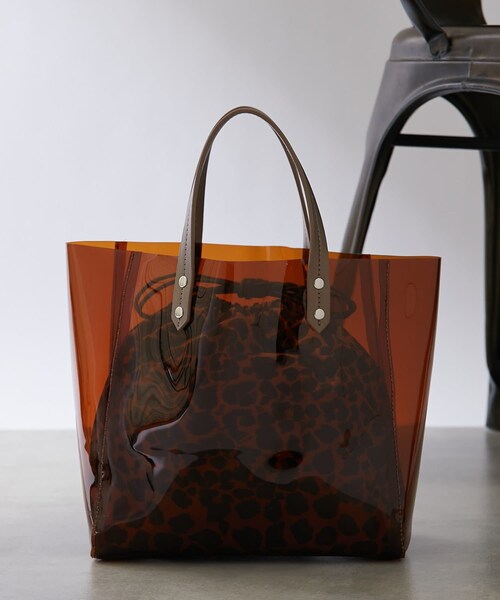 COLONY 2139（コロニートゥーワンスリーナイン）の「巾着付きクリアトートバッグ（トートバッグ・レディース・ブラック/ブラウン/クリア/ホワイト・FREE）」の3枚目の写真