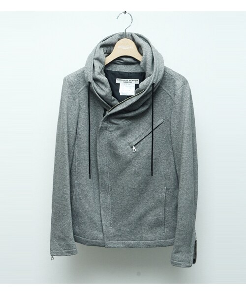 KATHARINE HAMNETT LONDON (キャサリンハムネットロンドン)の「HOODED BACK PILE (MENS)(ジャケット/アウター・メンズ・ブラック/ブルー/グレー・M/L/AL)」の1枚目の写真
